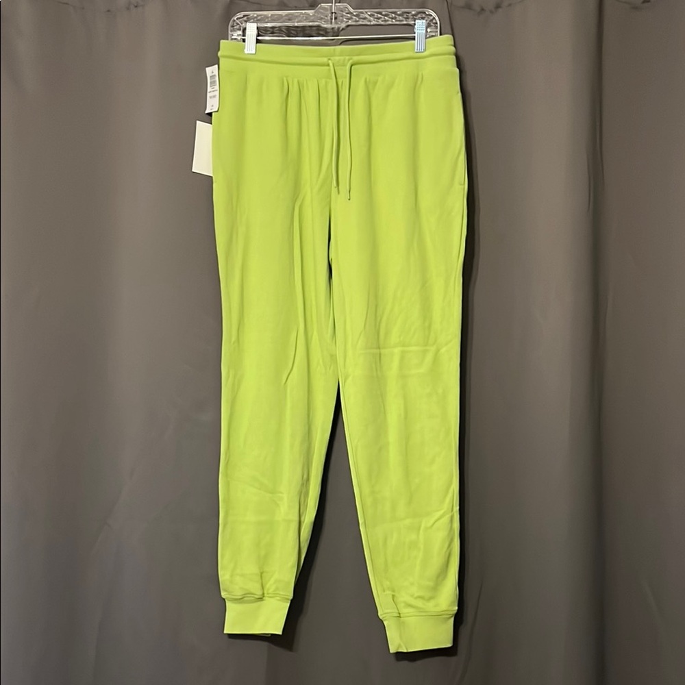 -new- Sunday Best aritzia baby waffle joggers in okra green